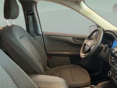 Used 2024 Ford Escape Active w/ Cold Weather Package FWD image 37