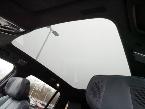 New 2025 Cadillac Escalade IQ Sport 2 w/ LPO, ONYX Package image 25