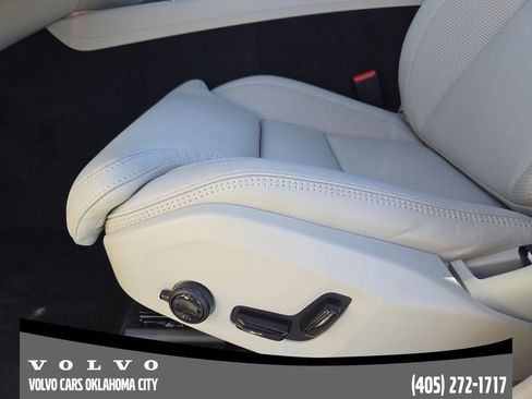 New 2026 Volvo XC60 B5 Ultra w/ Protection Package Premier image 22