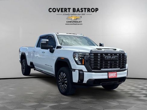 Used 2024 GMC Sierra 2500 Denali Ultimate w/ Max Trailering Package AWD/4WD image 6