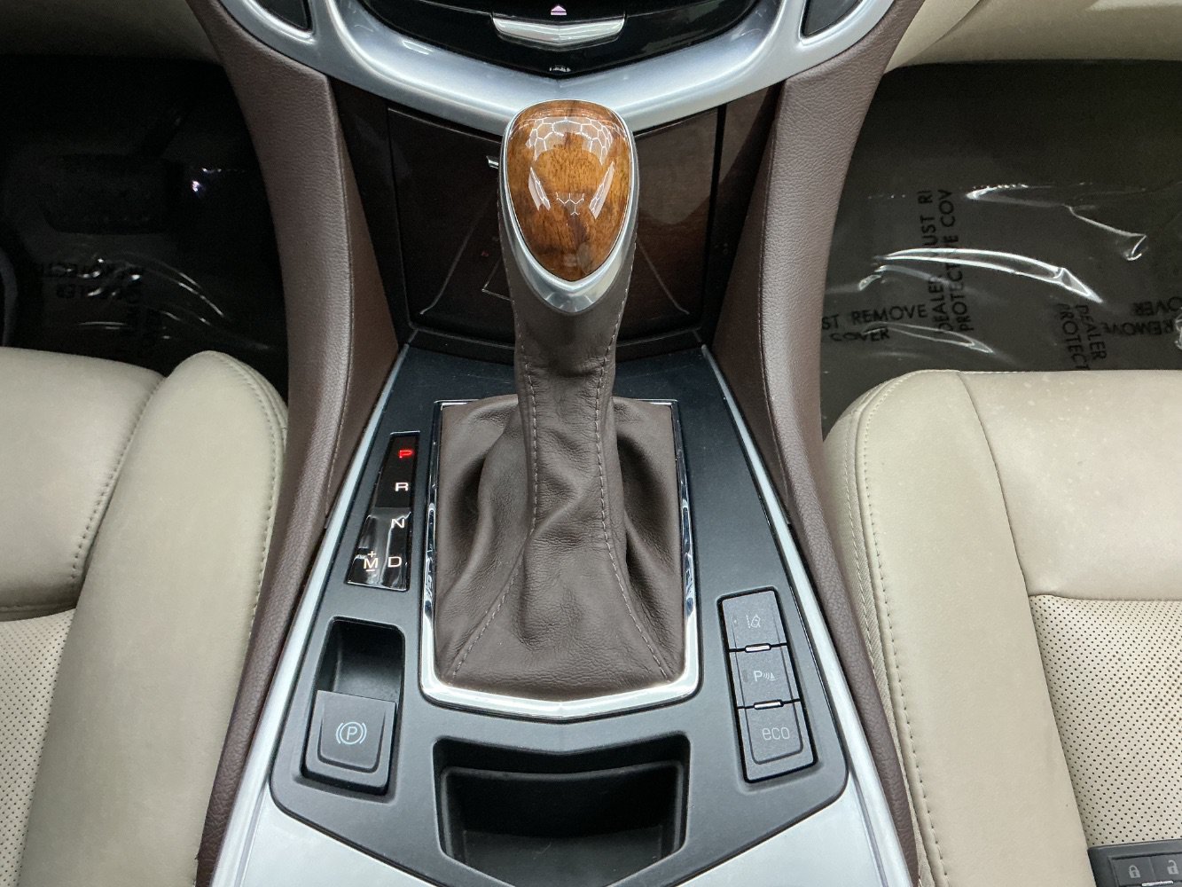 Used 2014 Cadillac SRX Luxury w/ Driver Awareness Package FWD image 37