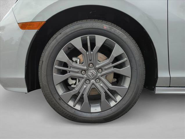 New 2027 Honda Odyssey Touring image 10