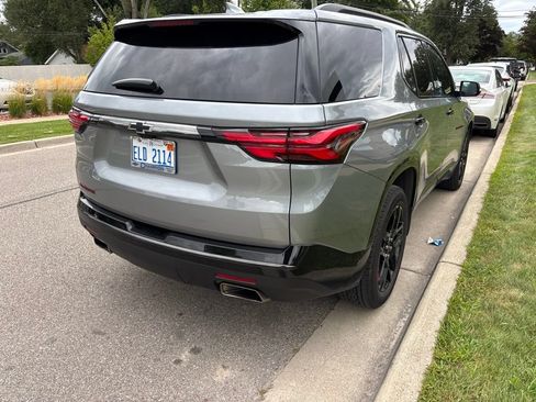 Used 2023 Chevrolet Traverse Premier w/ Redline Edition FWD image 3