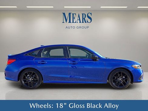 Used 2023 Honda Civic Sport image 7