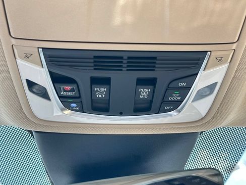 Certified 2023 Acura MDX SH-AWD w/ Advance Package image 27