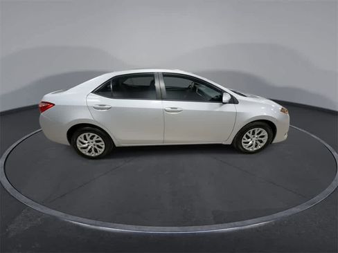 Used 2019 Toyota Corolla LE image 9