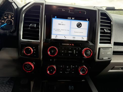 Used 2016 Ford F150 XLT w/ Equipment Group 302A Luxury AWD/4WD image 39