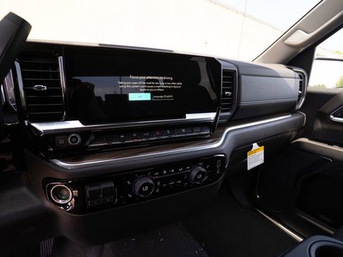 New 2025 Chevrolet Silverado 1500 LT image 22