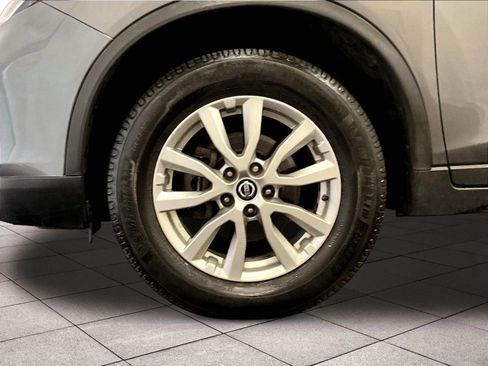 Used 2020 Nissan Rogue SV AWD/4WD image 9