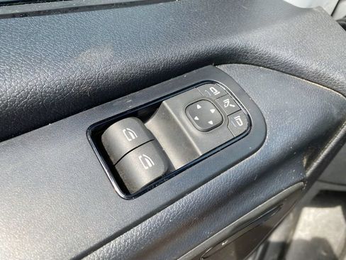 Used 2024 Mercedes-Benz Sprinter 2500 image 17