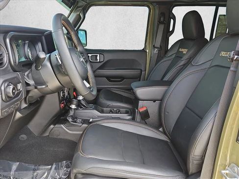 Used 2025 Jeep Wrangler Unlimited Rubicon 392 AWD/4WD image 16