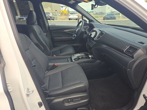 Used 2023 Honda Passport EX-L image 34