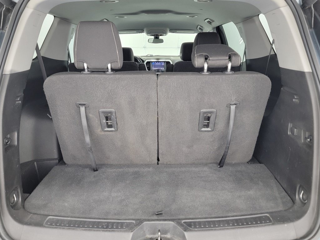 Used 2020 GMC Acadia SLE w/ Driver Convenience Package FWD image 31