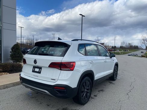Used 2022 Volkswagen Taos S w/ IQ Drive S Package image 2