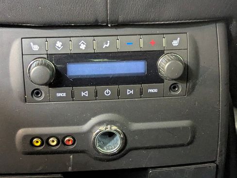 Used 2014 Cadillac Escalade ESV Luxury image 17