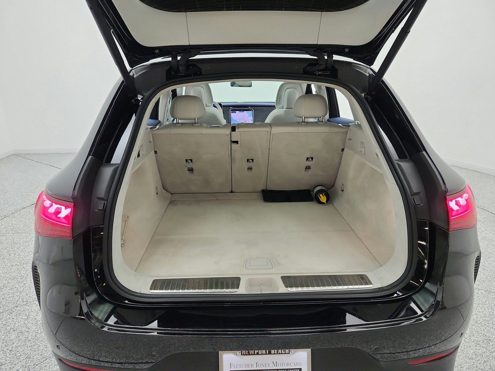 Certified 2024 Mercedes-Benz EQE 350+ SUV image 21