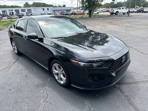Used 2024 Honda Accord LX image 10