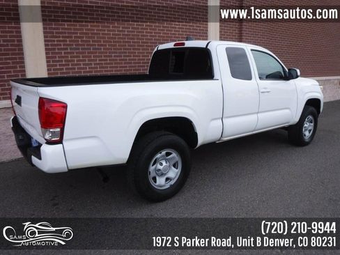 Used 2022 Toyota Tacoma SR w/ SR Convenience Package image 3