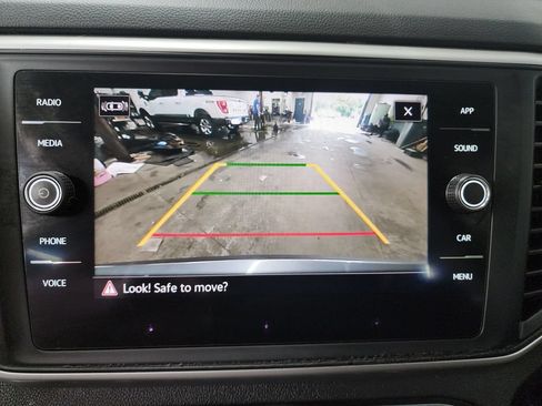 Used 2021 Volkswagen Atlas SE w/ Panoramic Sunroof Package AWD/4WD image 19