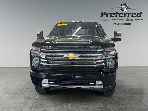 Used 2022 Chevrolet Silverado 2500 High Country w/ LPO, Hitch Package AWD/4WD image 11