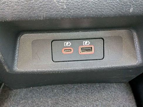 Used 2024 Nissan Altima 2.5 SV FWD image 13