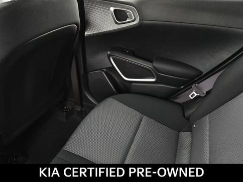 Certified 2025 Kia Soul LX w/ LX Technology Package FWD image 13