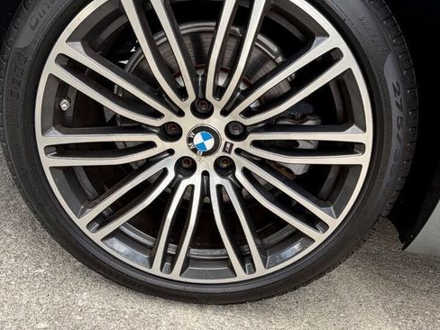 Used 2017 BMW 530i image 11