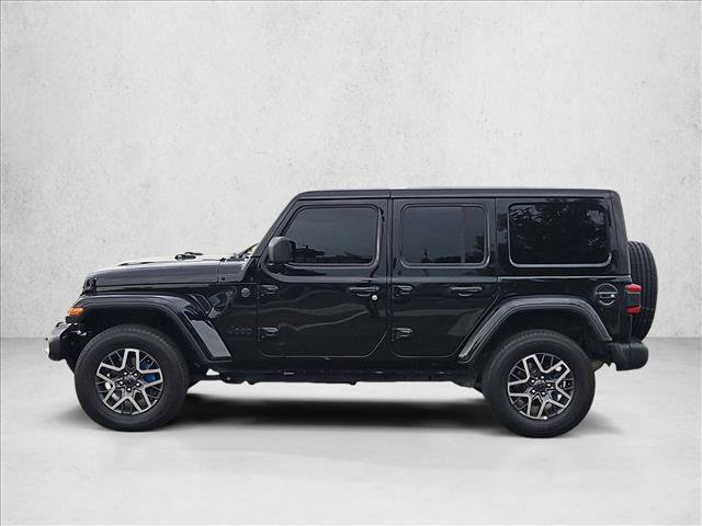 Used 2025 Jeep Wrangler Unlimited Sahara AWD/4WD image 8