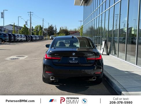 Certified 2025 BMW 330i xDrive Sedan w/ Convenience Package AWD/4WD image 4