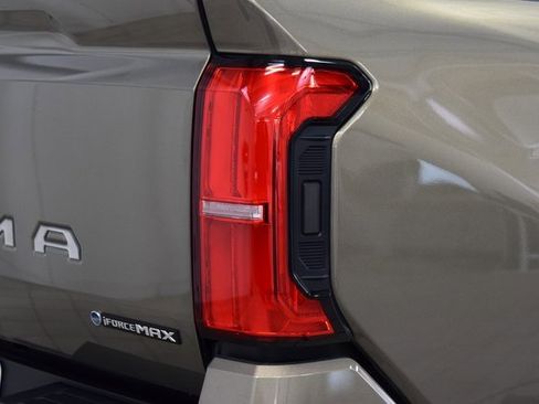 Used 2024 Toyota Tacoma Limited image 21