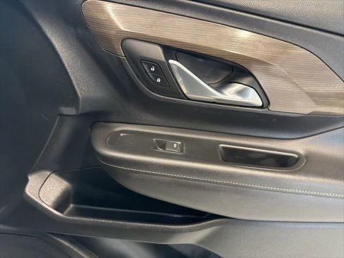 Used 2023 GMC Terrain Denali w/ Denali Premium Package image 34