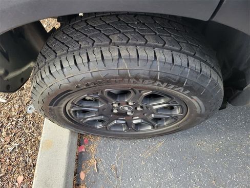 Used 2025 Ford Bronco Sport Badlands image 8