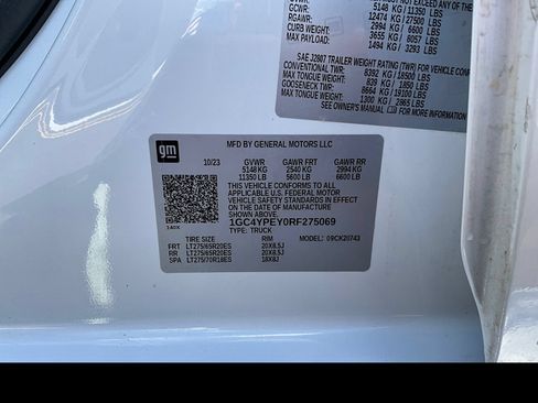 Used 2024 Chevrolet Silverado 2500 LTZ w/ LTZ Convenience Package AWD/4WD image 19