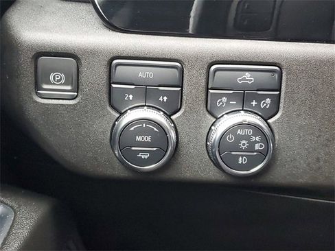 Certified 2023 GMC Sierra 1500 Elevation image 18