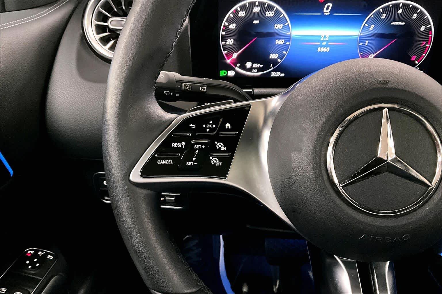 Used 2026 Mercedes-Benz GLA 250 4MATIC image 24