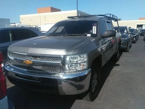 Used 2013 Chevrolet Silverado 1500 LT w/ Convenience Package AWD/4WD image 1