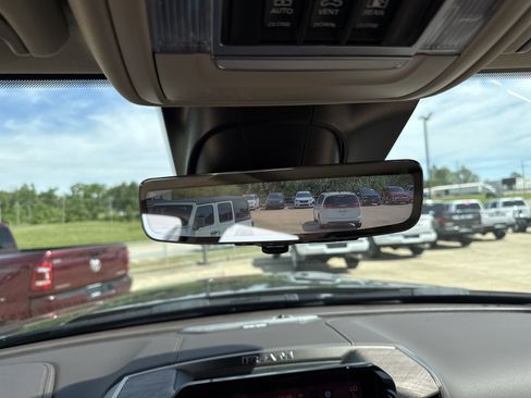 New 2025 RAM 2500 Limited image 23