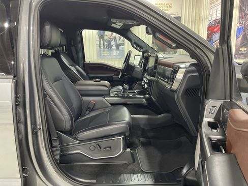 Used 2022 Ford F150 Lariat image 18