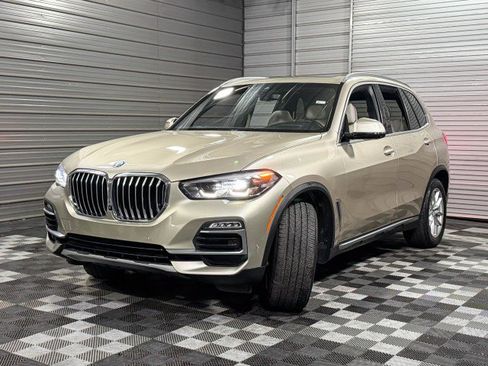 Used 2019 BMW X5 xDrive40i w/ Convenience Package image 44