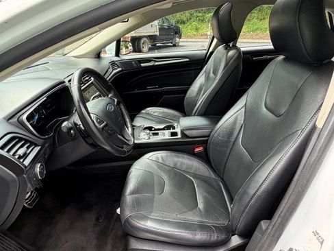 Used 2018 Ford Fusion Titanium AWD/4WD image 33