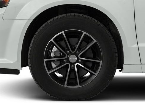 Used 2017 Dodge Grand Caravan GT FWD image 14
