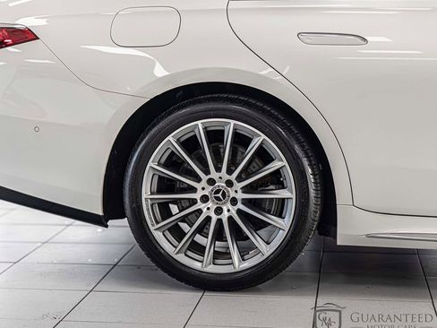 Used 2022 Mercedes-Benz S 500 4MATIC w/ AMG Line Package image 10