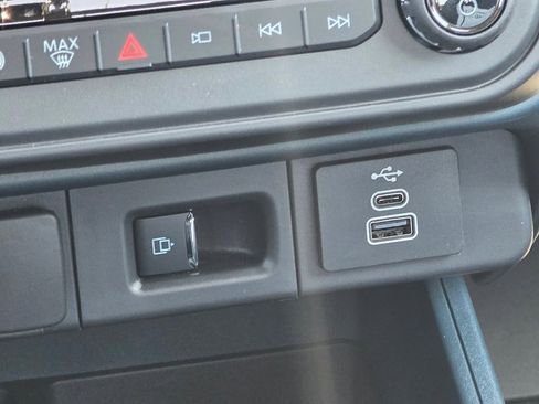 New 2025 Ford Maverick Lobo image 23