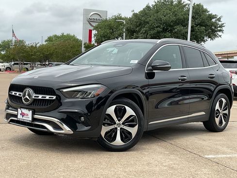 Used 2025 Mercedes-Benz GLA 250 image 2