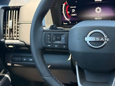 New 2026 Nissan Pathfinder SL w/ SL Premium Package (P04) AWD/4WD image 25