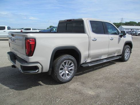 New 2026 GMC Sierra 1500 Denali AWD/4WD image 4
