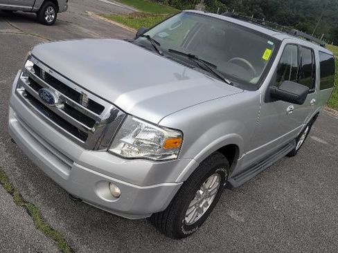 Used 2012 Ford Expedition EL XLT w/ Leather Seating Pkg AWD/4WD image 4