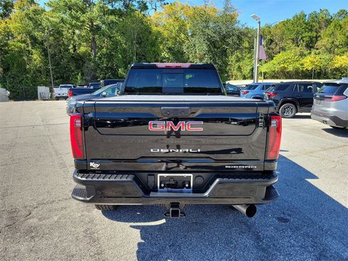 Used 2024 GMC Sierra 2500 Denali w/ Denali Reserve Package image 10