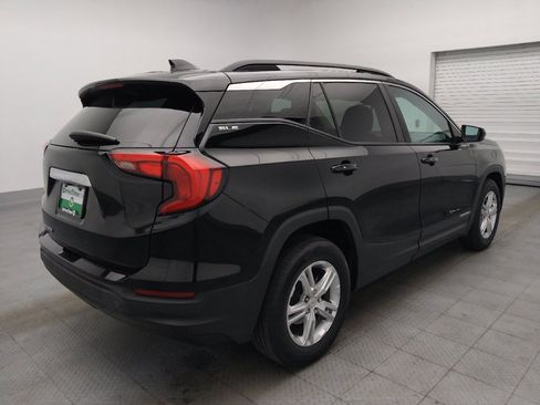 Used 2021 GMC Terrain SLE w/ Driver Convenience Package FWD image 9
