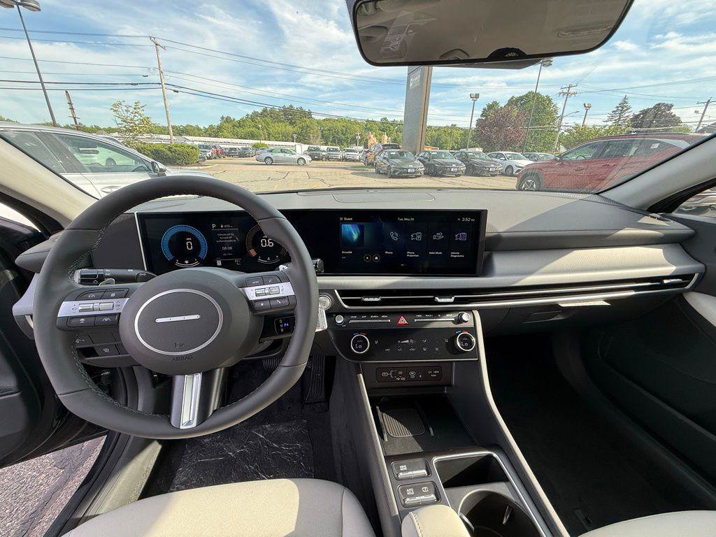 New 2026 Hyundai Sonata SEL FWD image 12